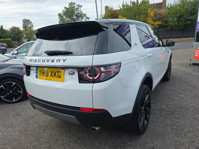 Land Rover Discovery Sport Td4 Hse Black Suv Black #3