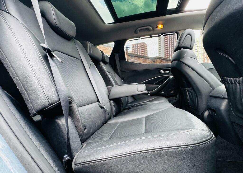 Hyundai Santa Fe Crdi Premium Blue Drive White #24