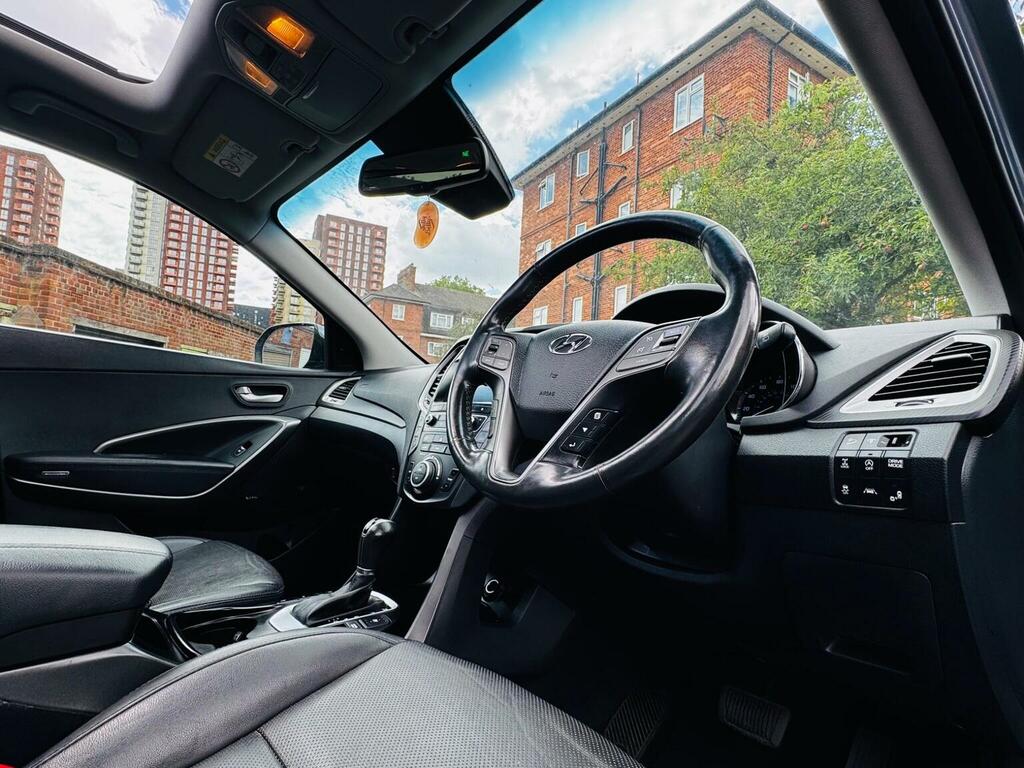 Hyundai Santa Fe Crdi Premium Blue Drive White #19