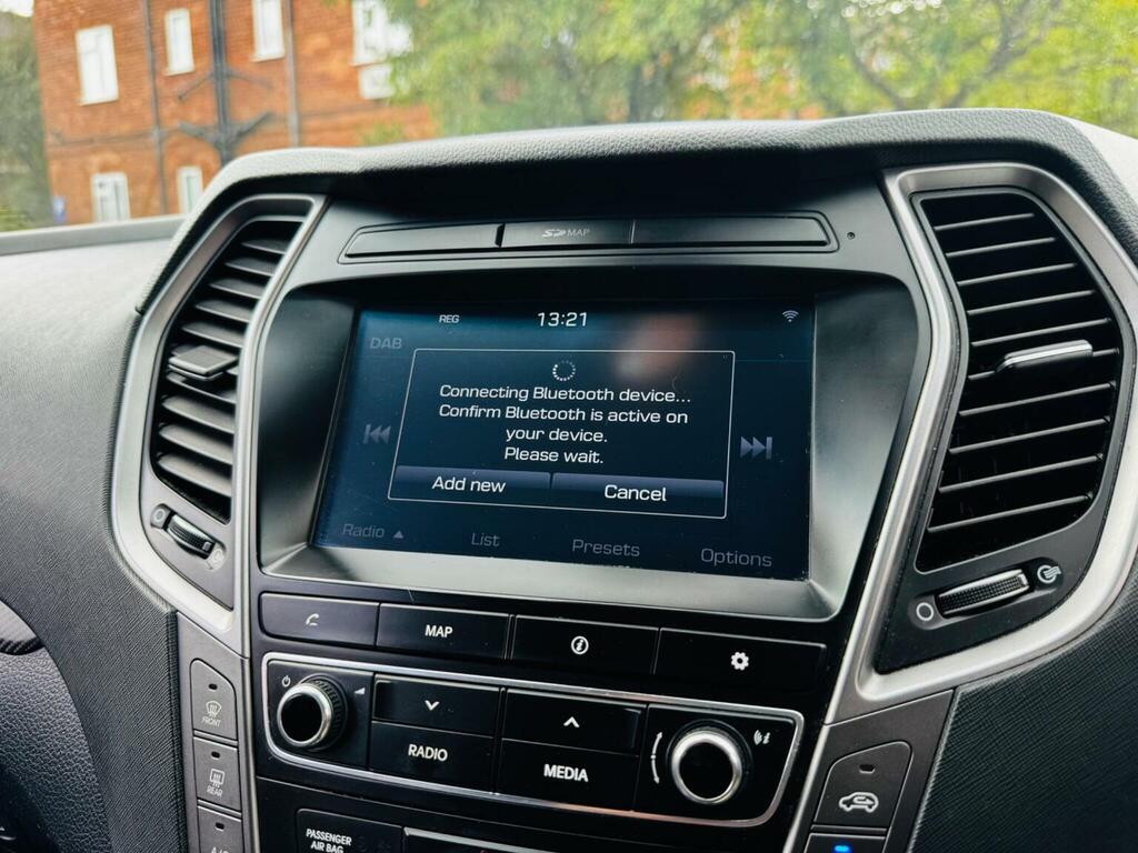 Hyundai Santa Fe Crdi Premium Blue Drive White #41