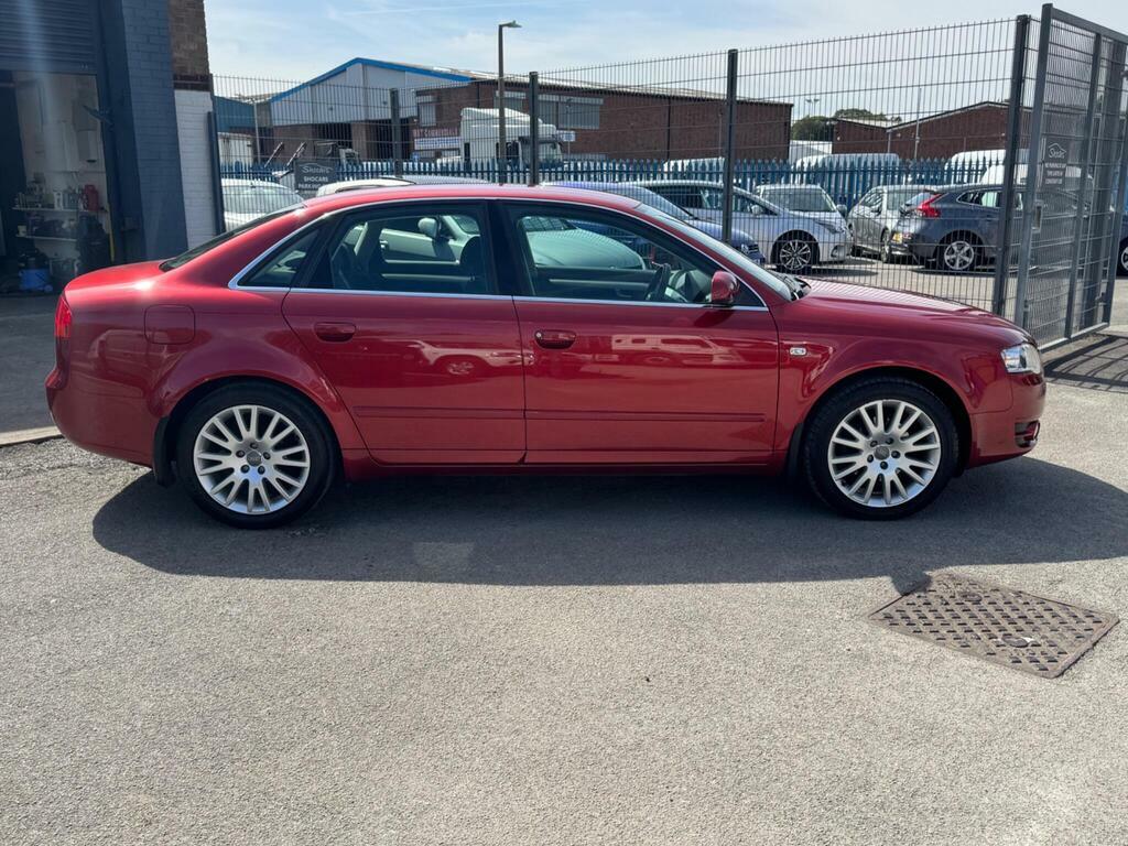 Audi A4 2.0 Tdi Se Red #3