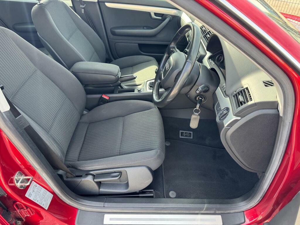 Audi A4 2.0 Tdi Se Red #5