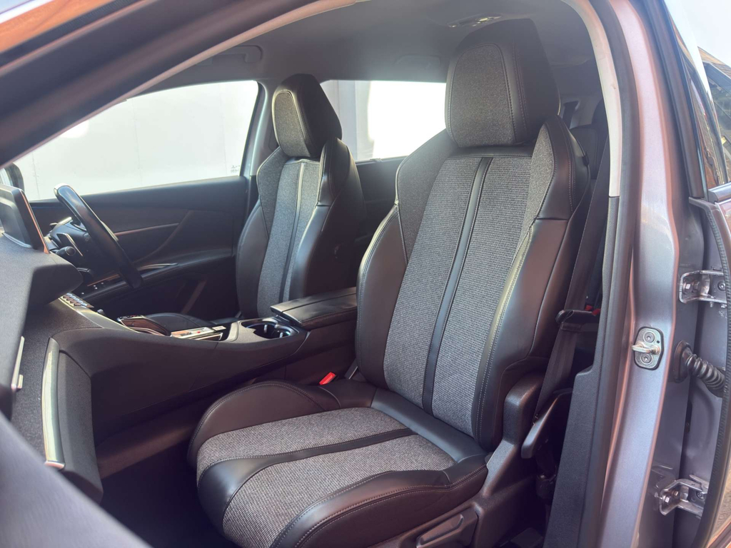 Peugeot 5008 5008 Allure Bluehdi Ss Grey #20