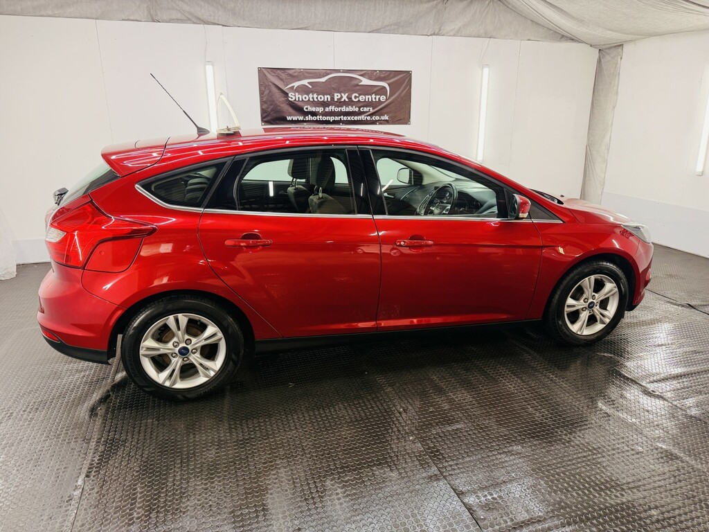 Ford Focus 1.0T Ecoboost Zetec Hatchback Euro 5 Grey #10