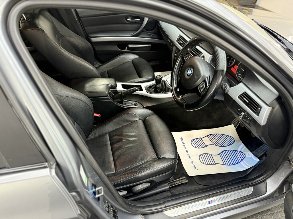 BMW 3 Series 3.0 335D M Sport Steptronic Euro 5 Black #15