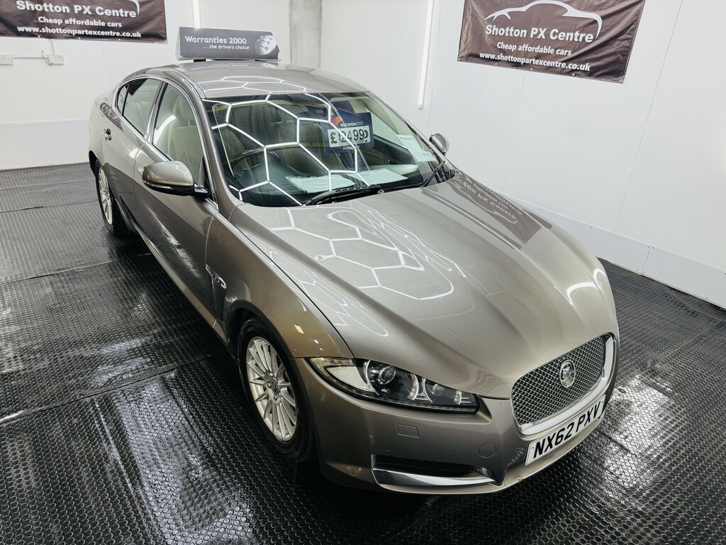 Jaguar XF 3.0 D V6 S Portfolio Sportbrake 275 Bhp White #7