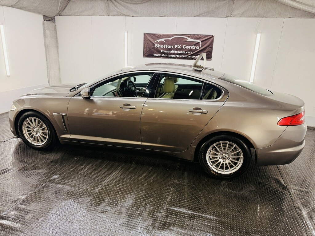 Jaguar XF 2.2 D Se Business Grey #3
