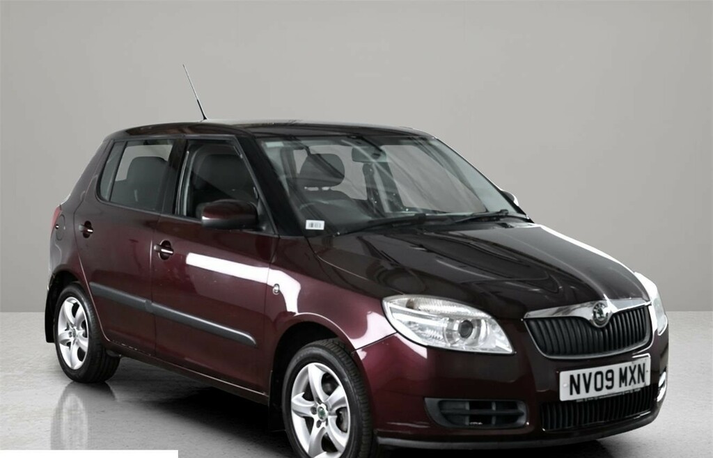 Skoda Fabia 1.6 16V 2 Red