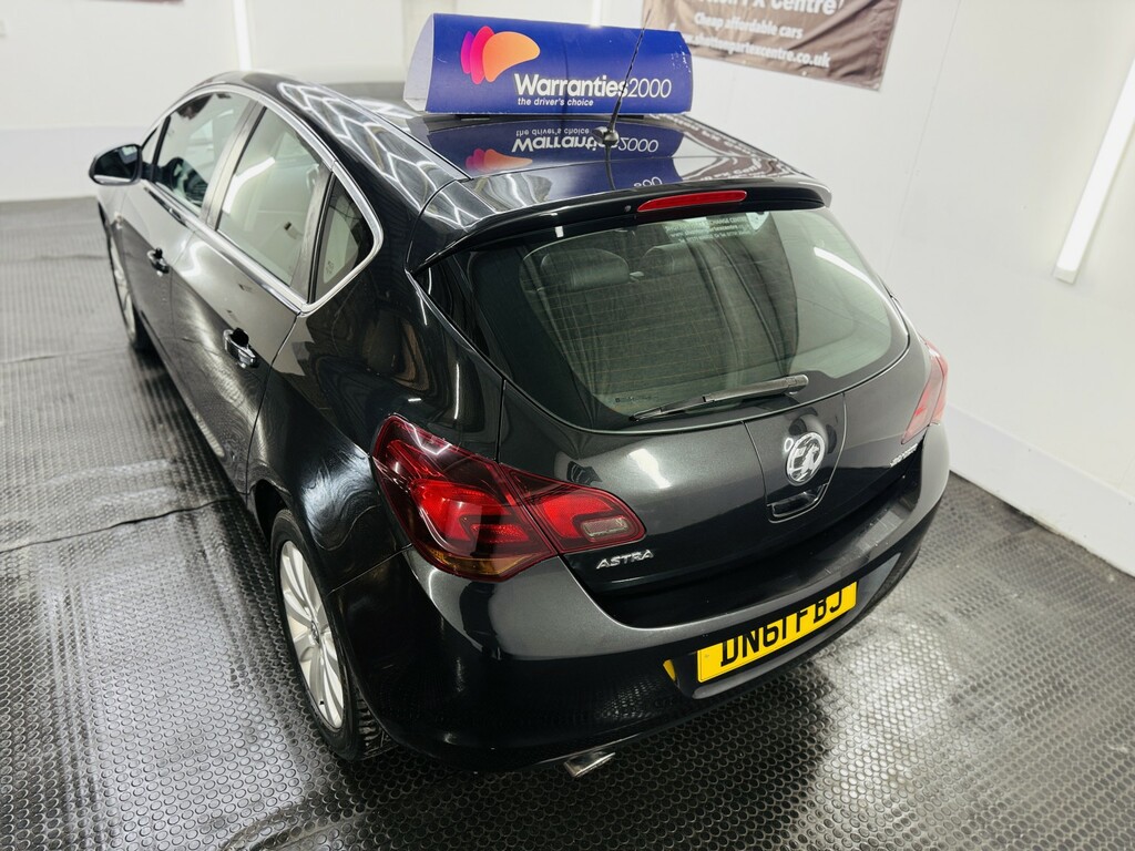 Vauxhall Astra 2.0 Cdti Elite Black #5