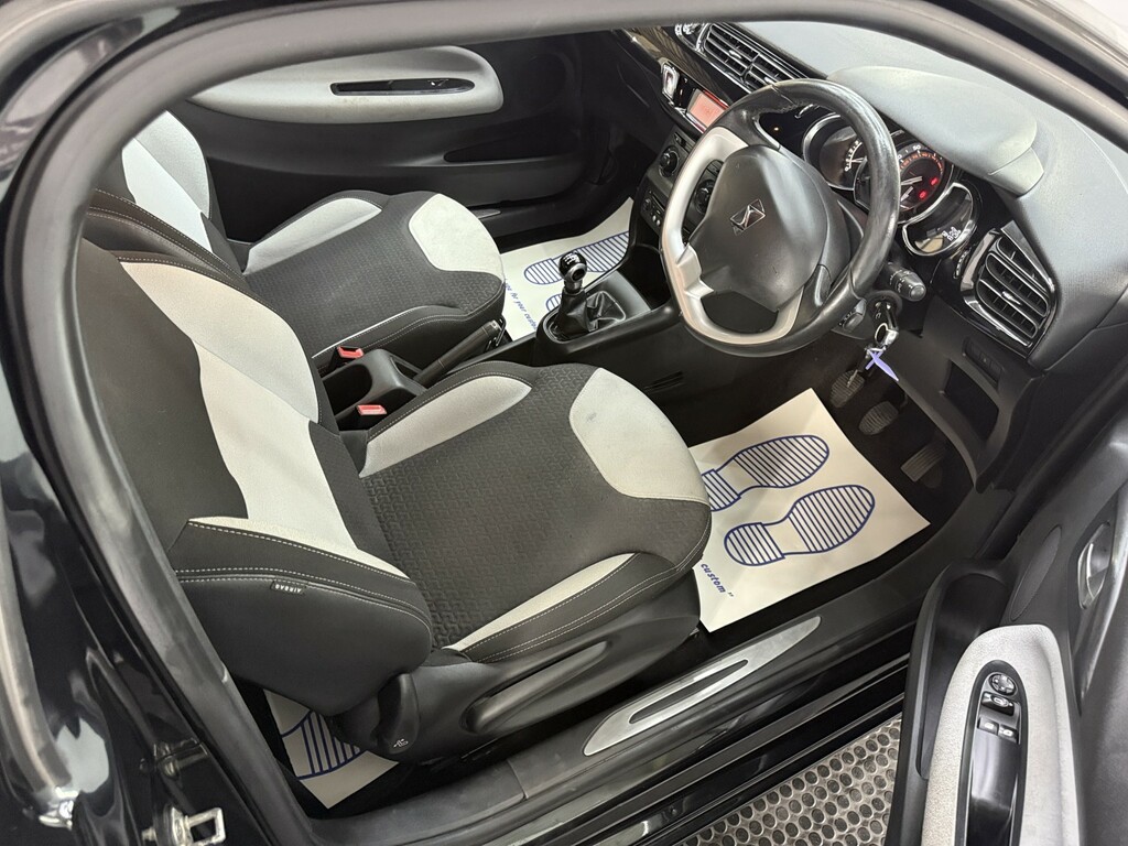 Citroen DS3 1.6 Dstyle Red Black Red Roof May 2024 Mot Red #16
