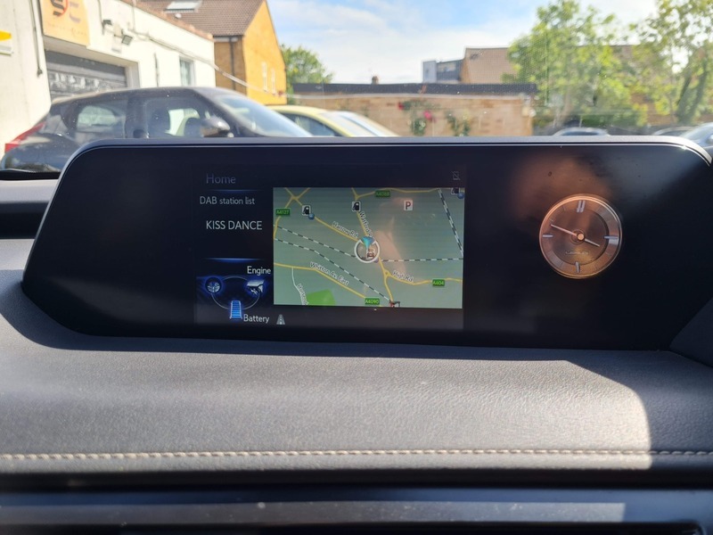 Lexus UX 250H 2.0 F-sport Premium Plus Cvt Grey #18