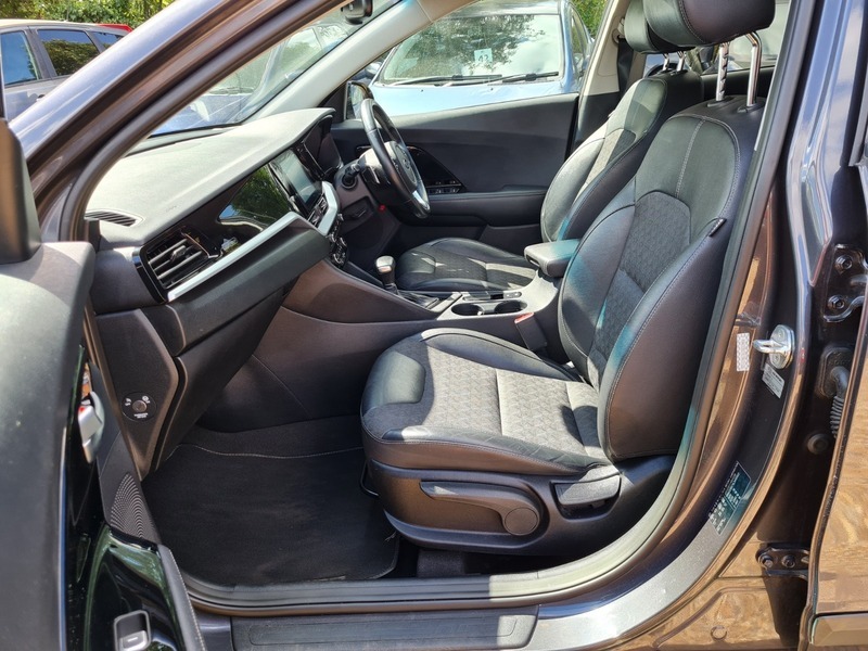 Kia Niro 1.6 Gdi 2 Suv Hybrid Dct Blue #25