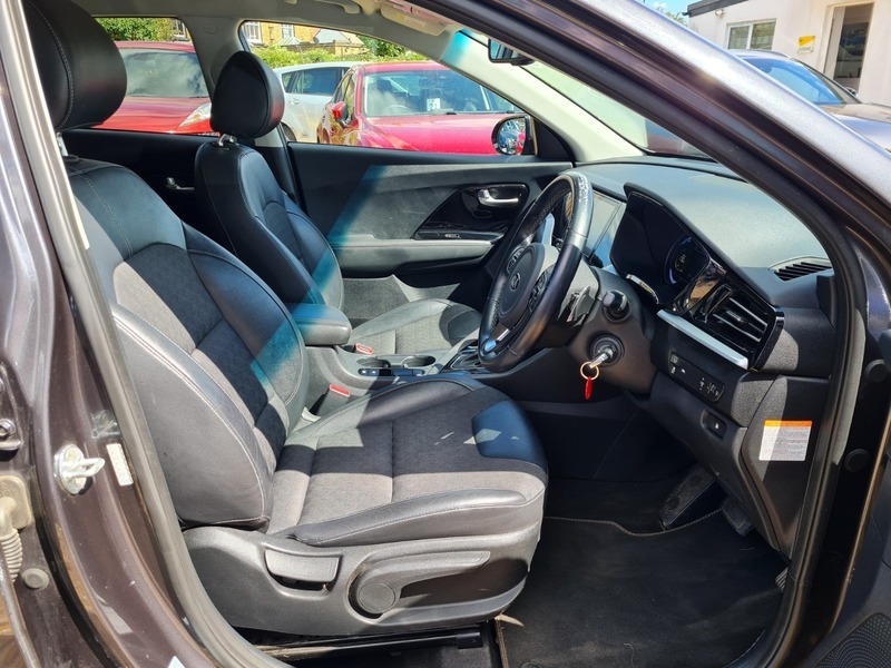 Kia Niro 1.6 Gdi 2 Suv Hybrid Dct Blue #24