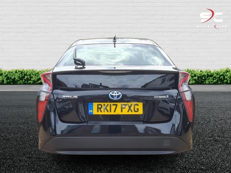 Toyota Prius 1.2 Dualjet Sz-t Ags Red #8