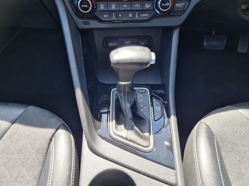 Kia Niro 1.6 Gdi 3 Suv Hybrid Dct Ss Red #17