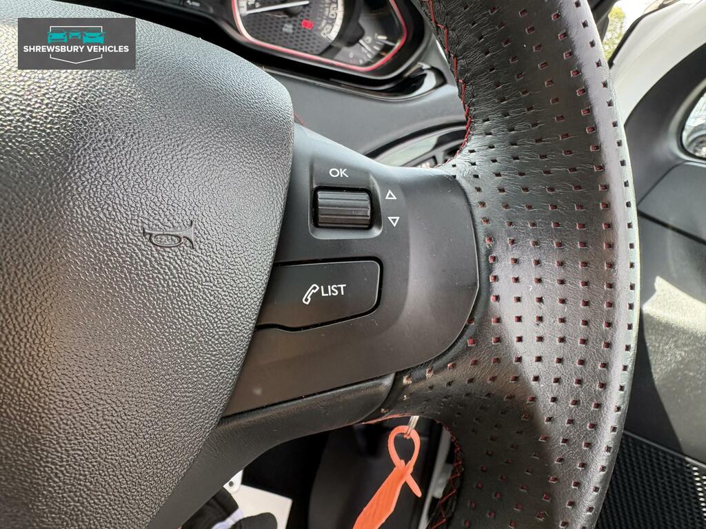 Peugeot 208 1.6 Thp Gti Prestige White #24
