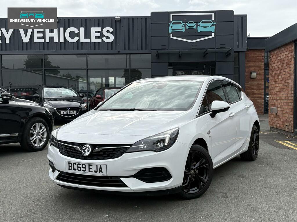 Vauxhall Astra Sri White