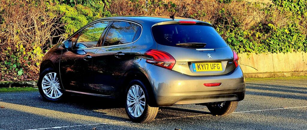 Peugeot 208 Allure Grey #4