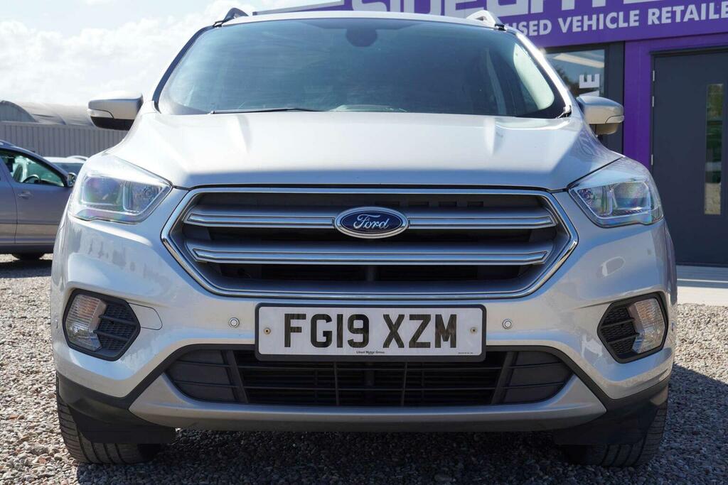 Ford Kuga 2.0 Tdci Ecoblue Titanium Edition Awd Euro 6 Ss FG19XZM Silver #3