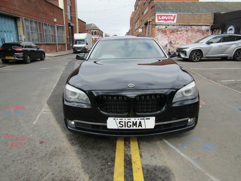 BMW 7 Series 3.0 730Ld Se Luxury Edition Euro 5 Black #2