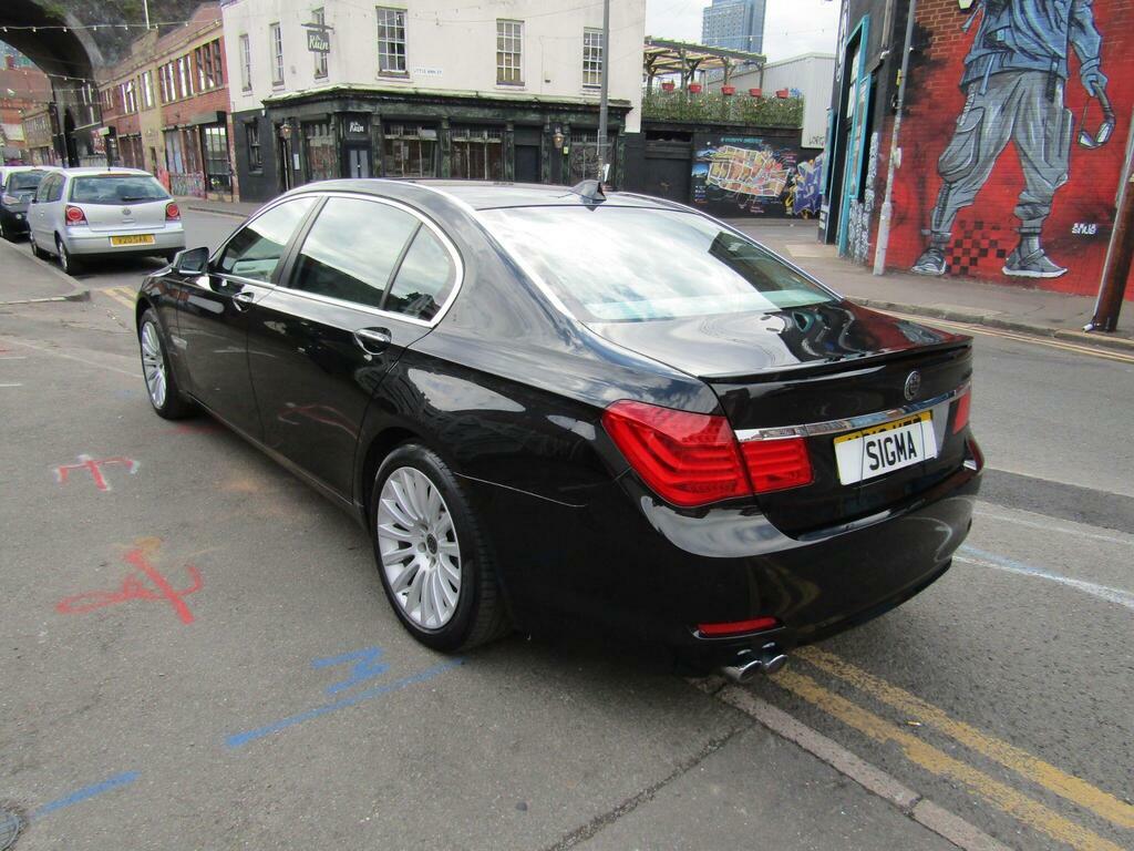 BMW 7 Series 3.0 730Ld Se Luxury Edition Euro 5 Black #4