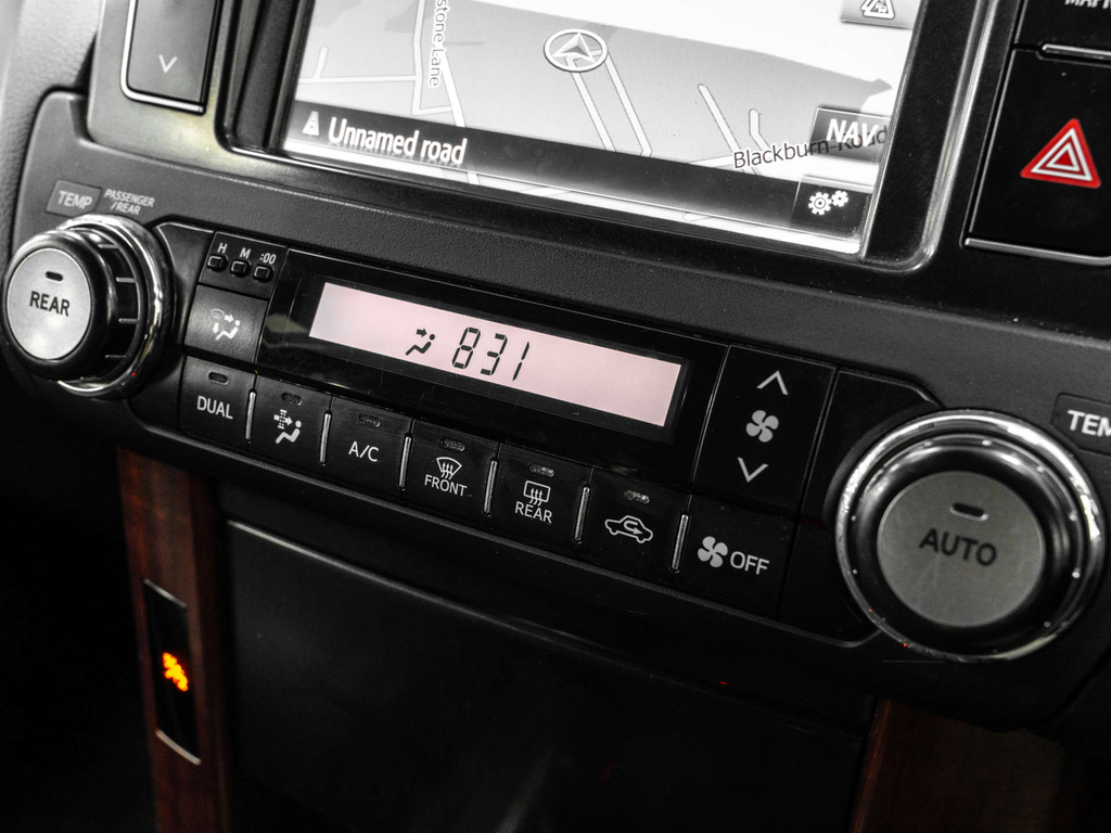 Toyota Land Cruiser Icon D-4d Silver #31
