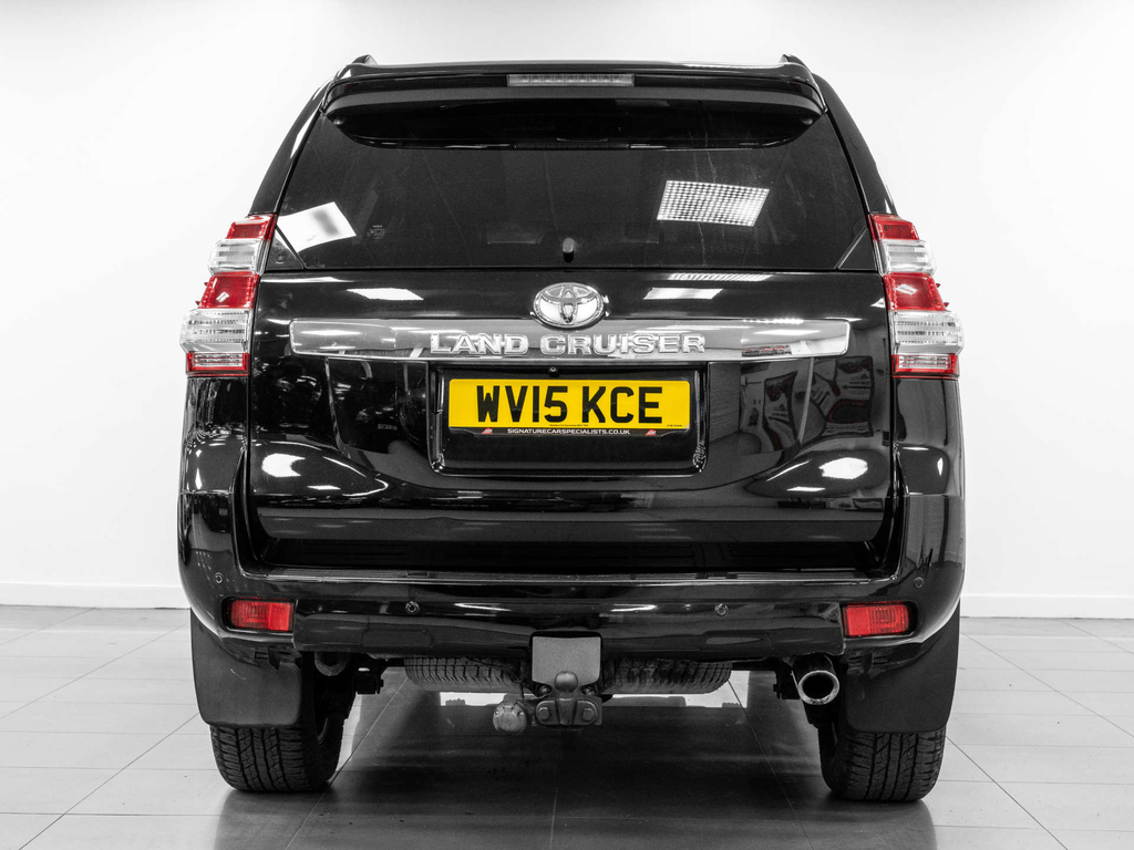 Toyota Land Cruiser Suv Black #6