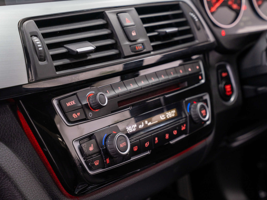 BMW 4 Series 440I M Sport Professional Media Black #28