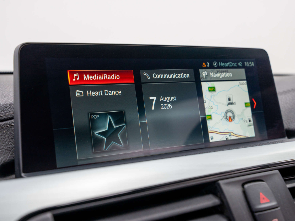 BMW 4 Series 440I M Sport Professional Media Black #32