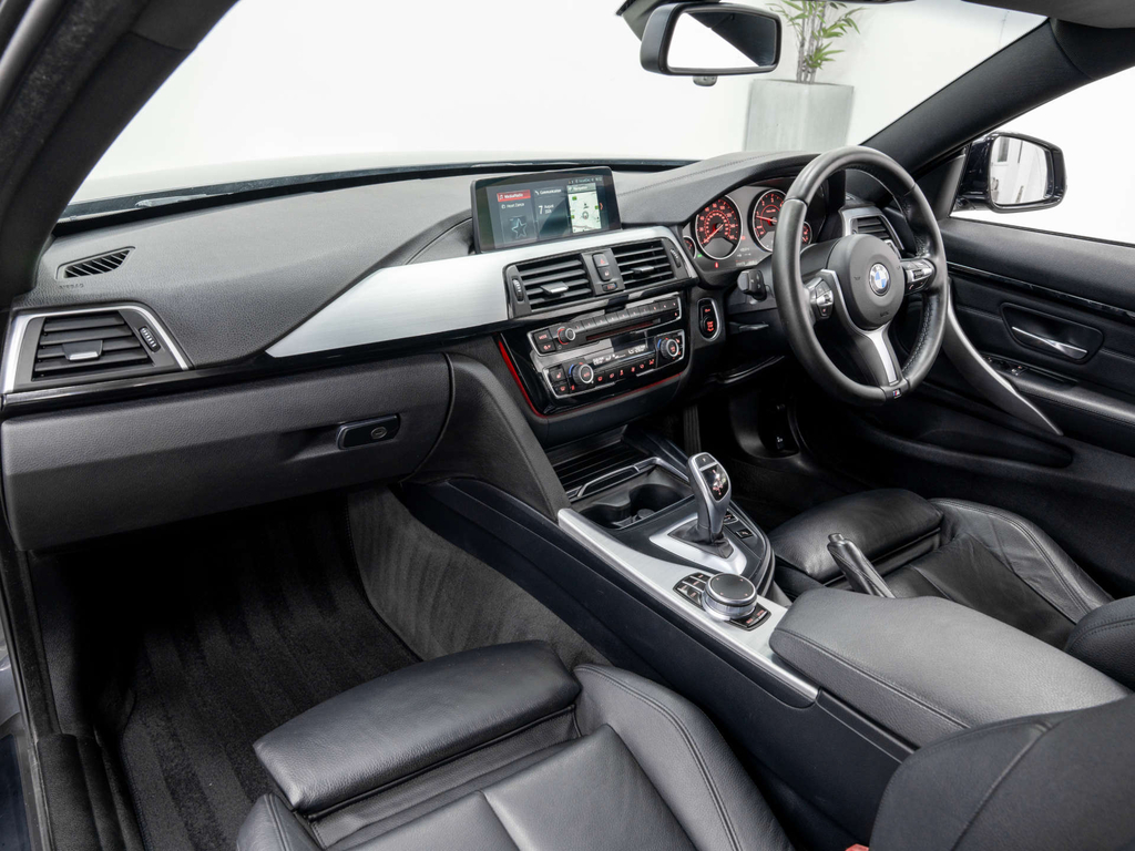 BMW 4 Series 440I M Sport Professional Media Black #18