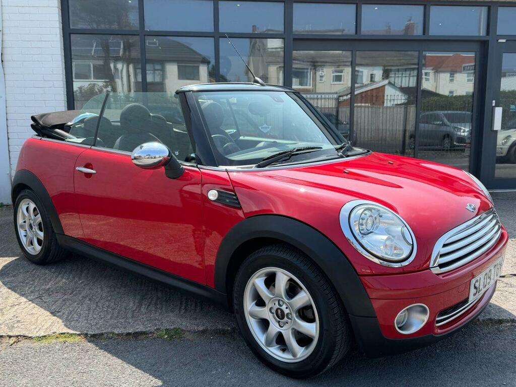 Mini Convertible 1.6 Cooper Euro 4 Red