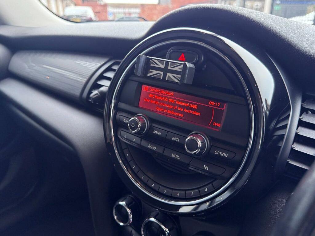 Mini Hatch 1.5 Cooper Euro 6 Ss LS64OEW Silver #5
