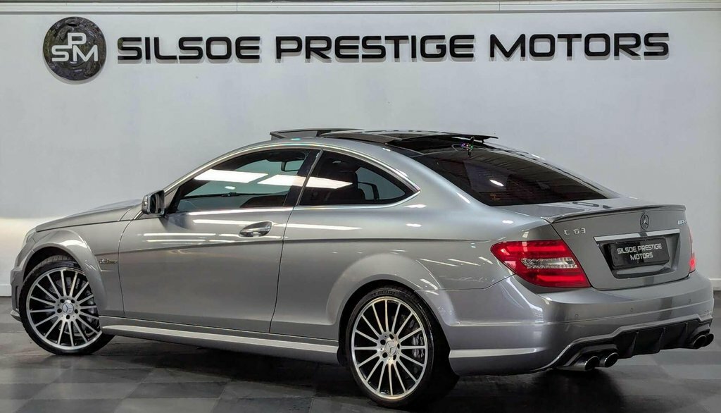 Mercedes-Benz C Class 6.2 C63 Amg Silver #2