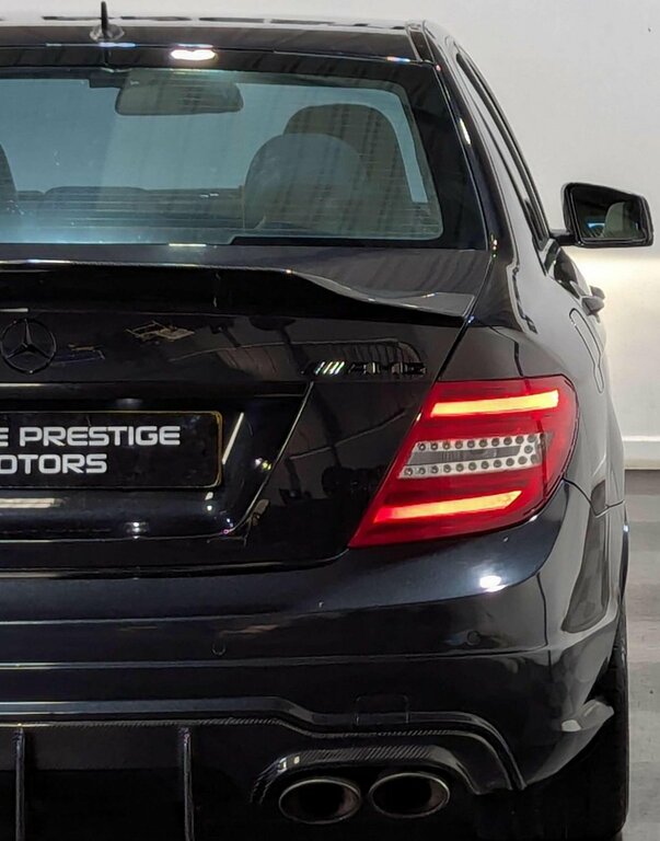 Mercedes-Benz C Class 2.1 C200 Cdi Executive Se G-tronic Euro 5 Ss 4 Black #11