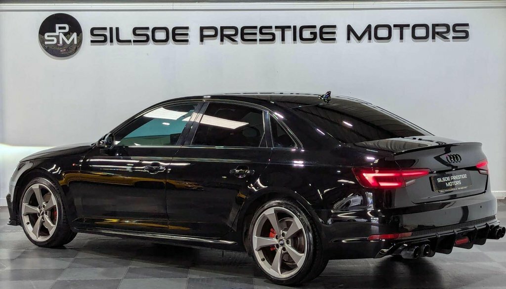 Audi A4 1.4 A4 Black Edition Tfsi NK18NTG Black #5