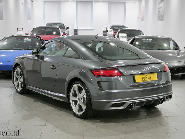Audi TT 2019 19 Audi Tt 40 Tfsi S Line S Tronic Grey #2