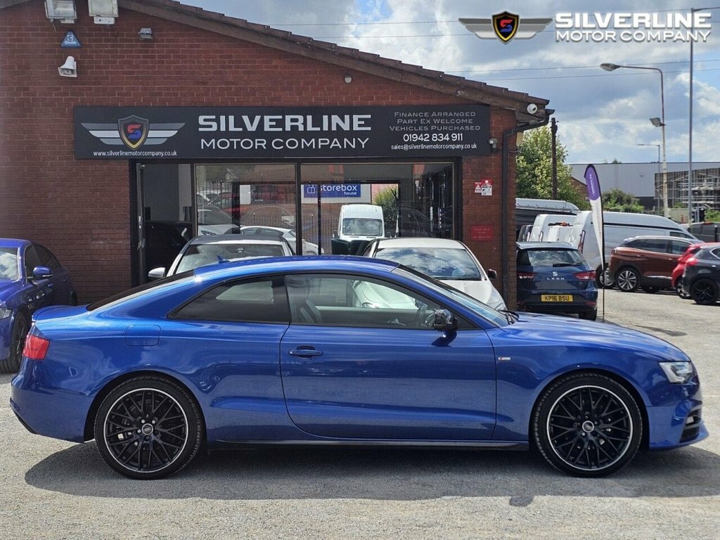 Audi A5 2L Black Edition Plus Blue #3