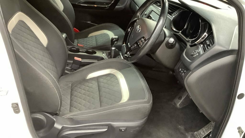 Kia Ceed 1L Gt-line White #3