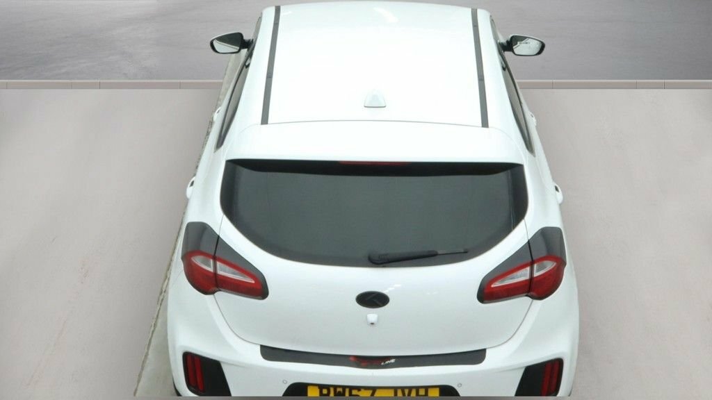 Kia Ceed 1L Gt-line White #4