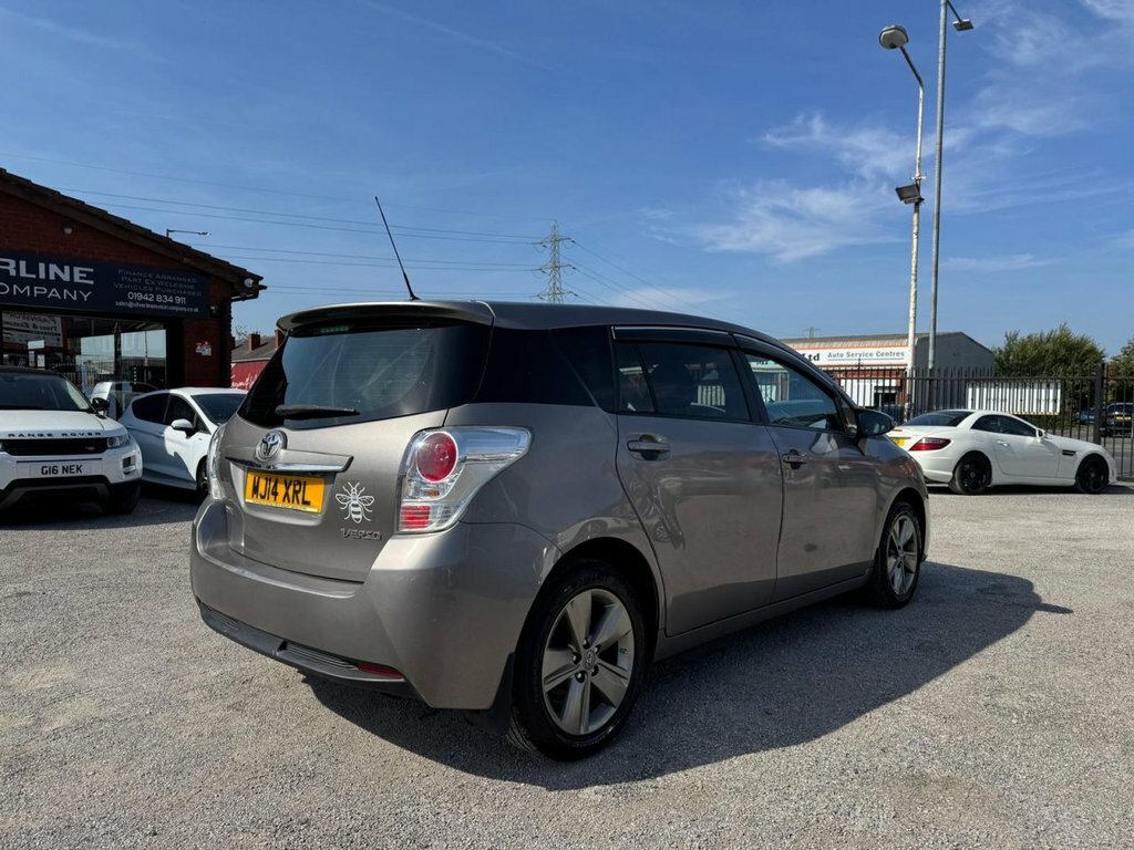 Toyota Verso 1.6L Trend Brown #4