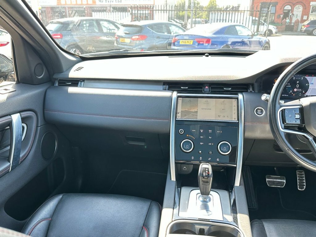 Land Rover Discovery Sport 2.0 D200 Hse Silver #24