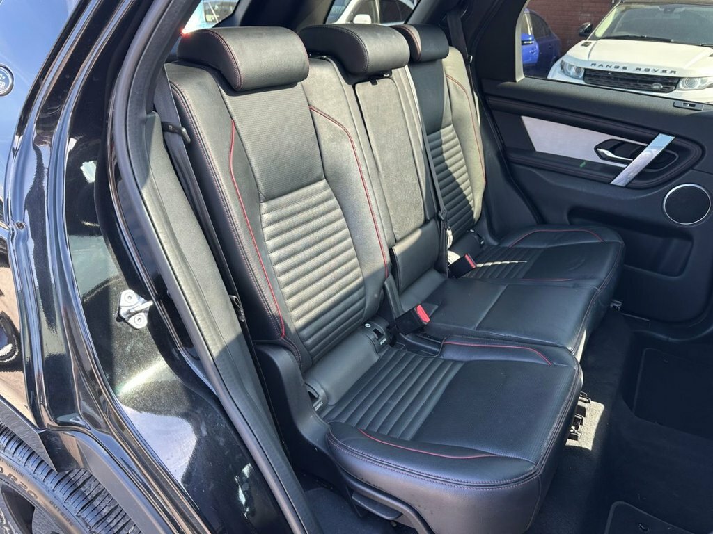 Land Rover Discovery Sport 2.0 D200 Hse Silver #22