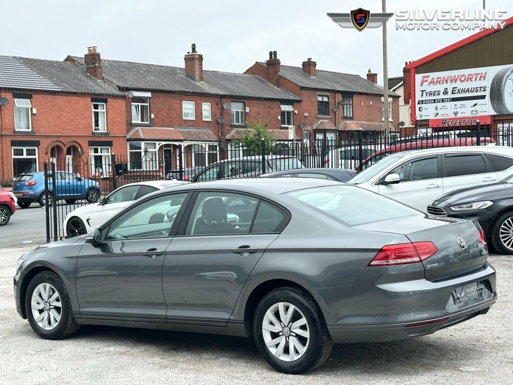 Volkswagen Passat 1.6L S Grey #2