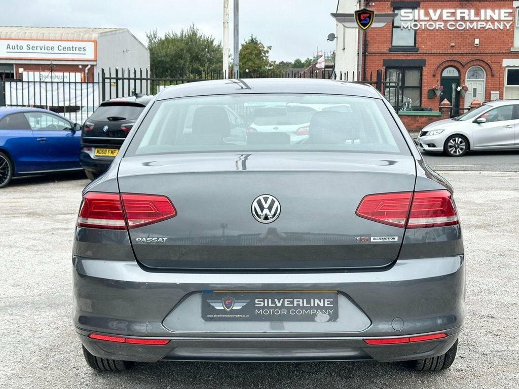 Volkswagen Passat 1.6L S Grey #5
