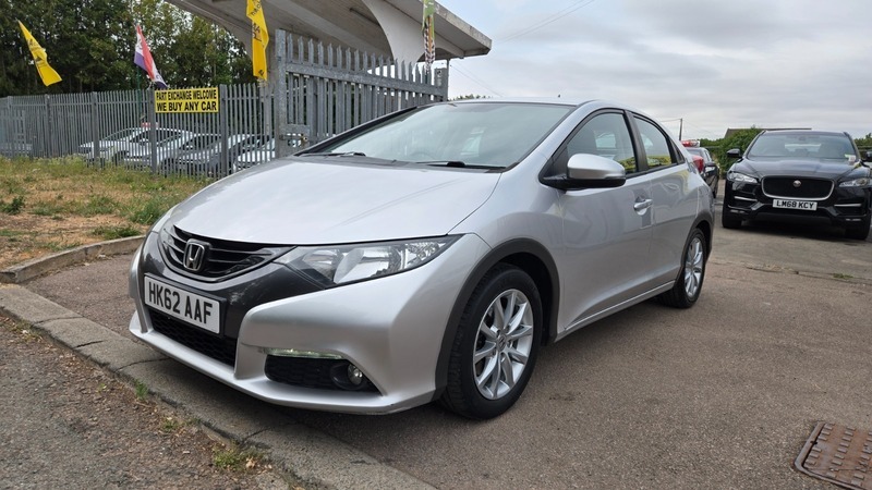 Honda Civic I-vtec Es HK62AAF Silver #3