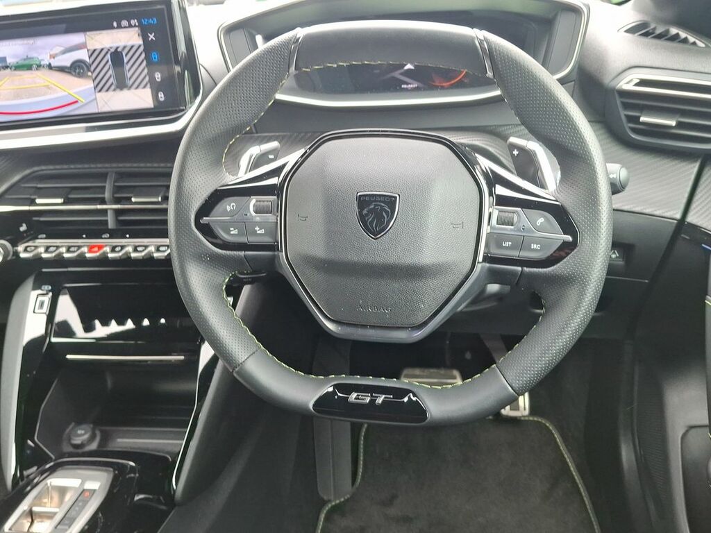 Peugeot 208 1.2 Hybrid 110 Allure E-dsc6 Black #31