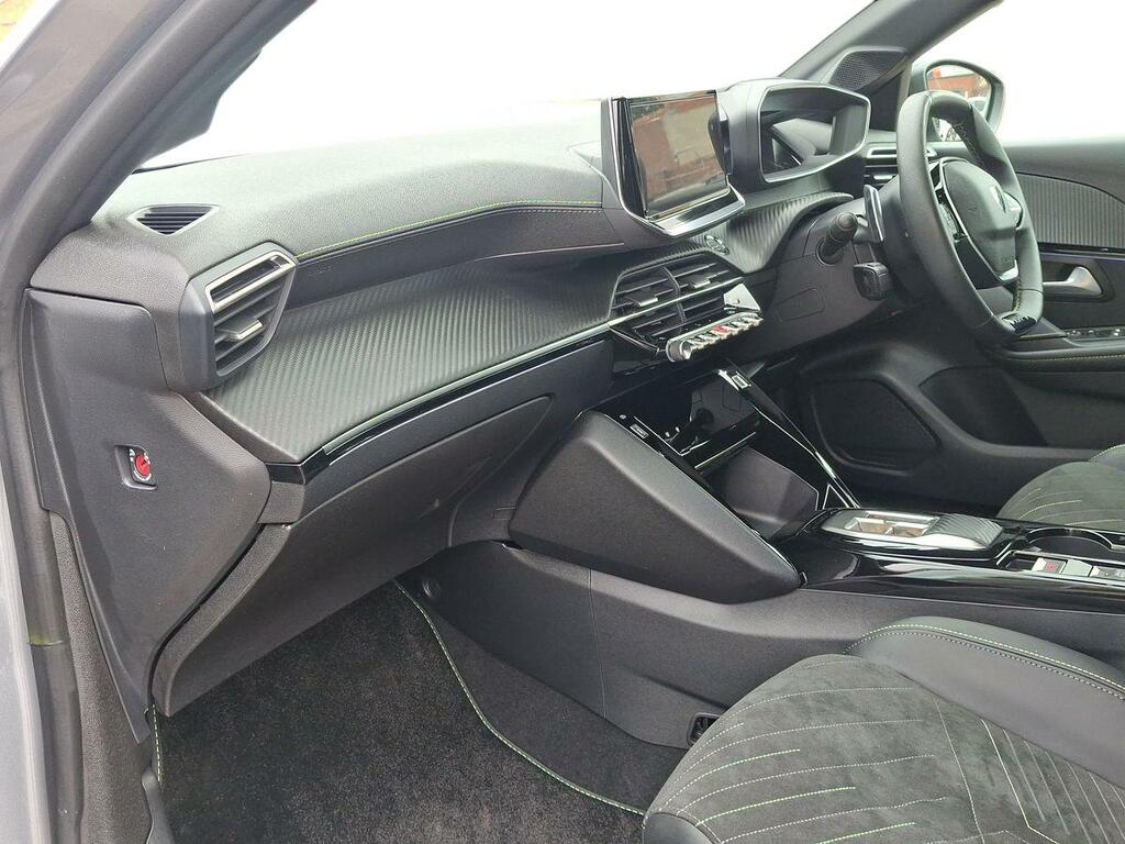 Peugeot 208 1.2 Hybrid 110 Allure E-dsc6 Black #15