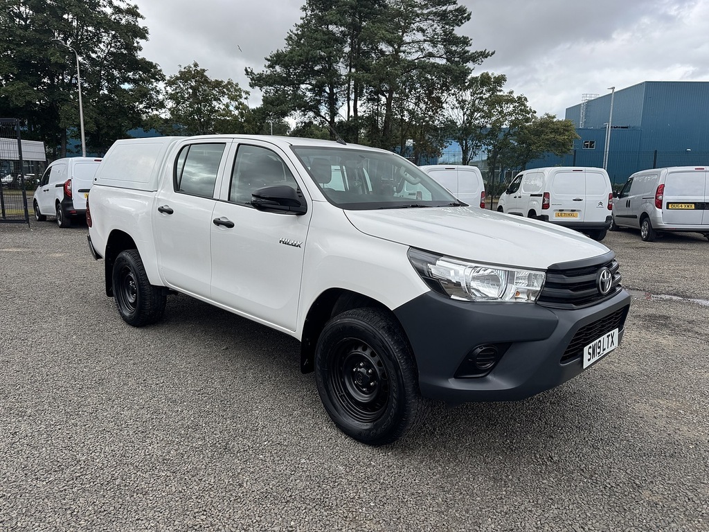 Toyota HILUX 2.4 D-4d Active 150 Double Cab SW19LTX White #3