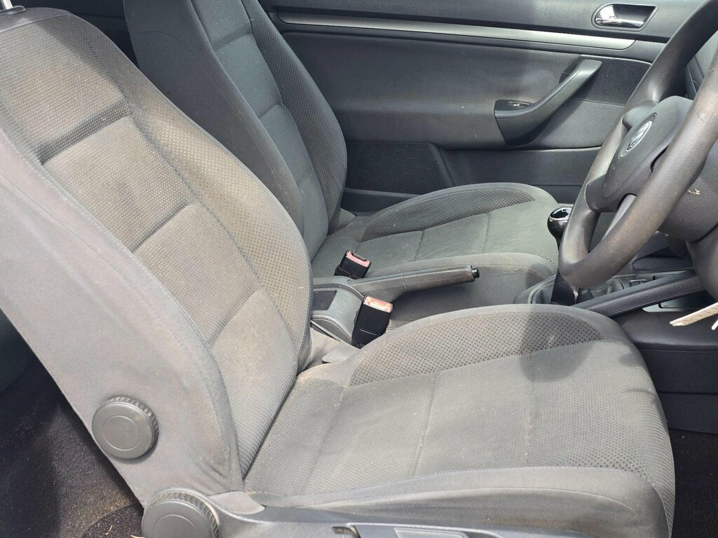 Volkswagen Golf 1.9 Tdi Se Silver #6