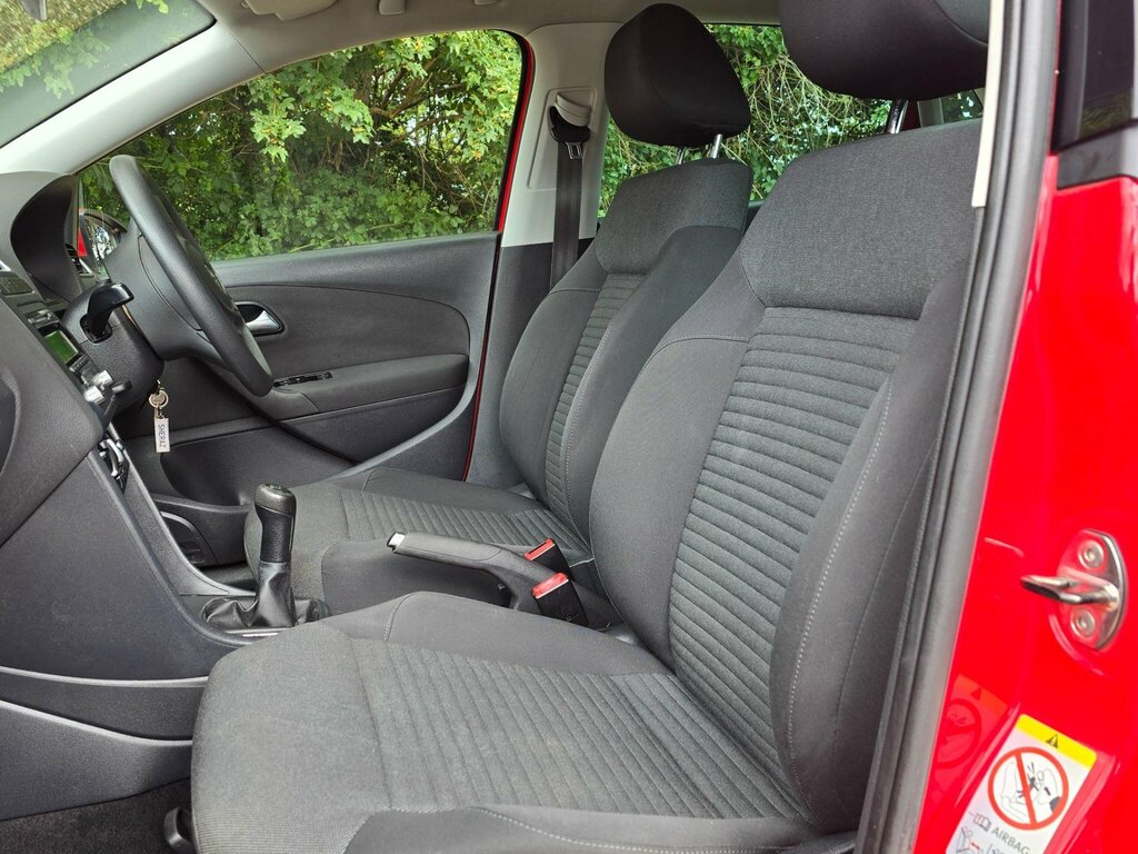 Volkswagen Polo 1.4 Match Dsg #21